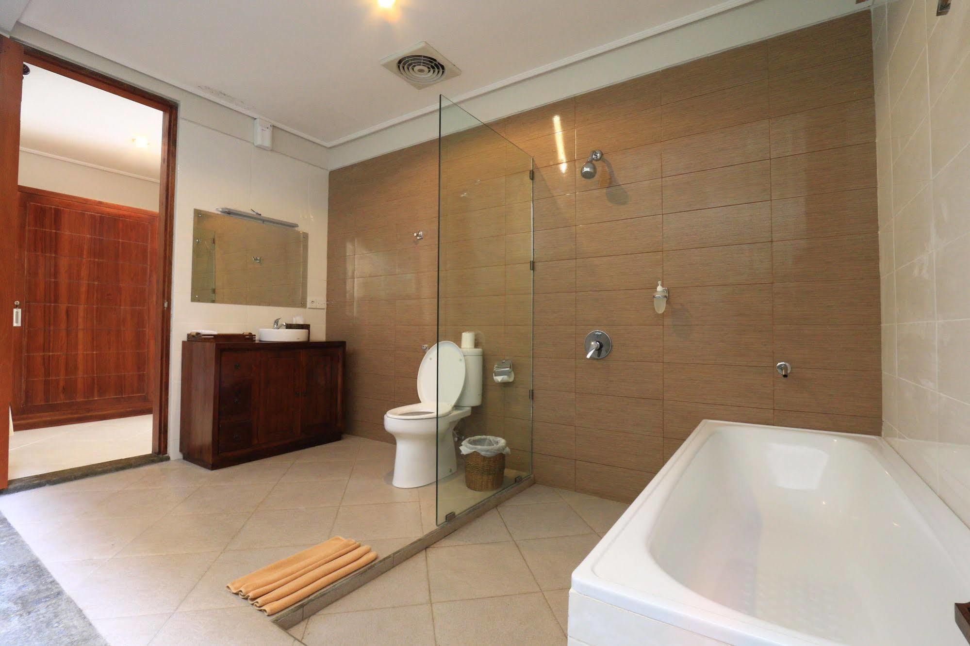 อูบุด ทรอปิคัล การ์เดน Hotel ภายนอก รูปภาพ